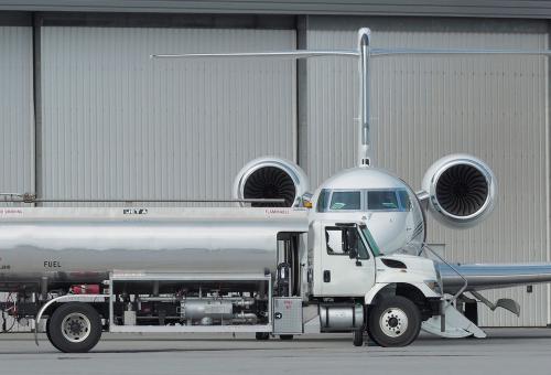 Fueling a bizjet